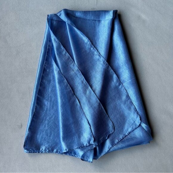 100% Silk Scarf ~ Blue ~ Brand New - Picture 2 of 6